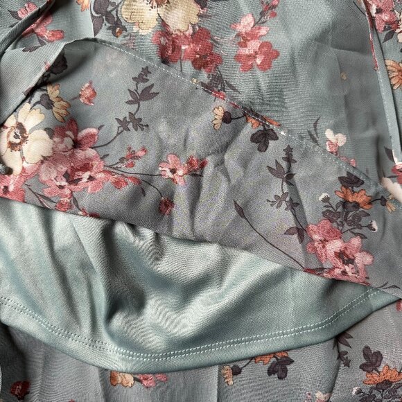 Apt 9 Women's Large Sheer Gray Floral Bell Sleeve Tie Neck Blouse + Camisole - Picture 5 of 9